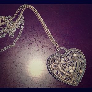 Gray heart shaped necklace